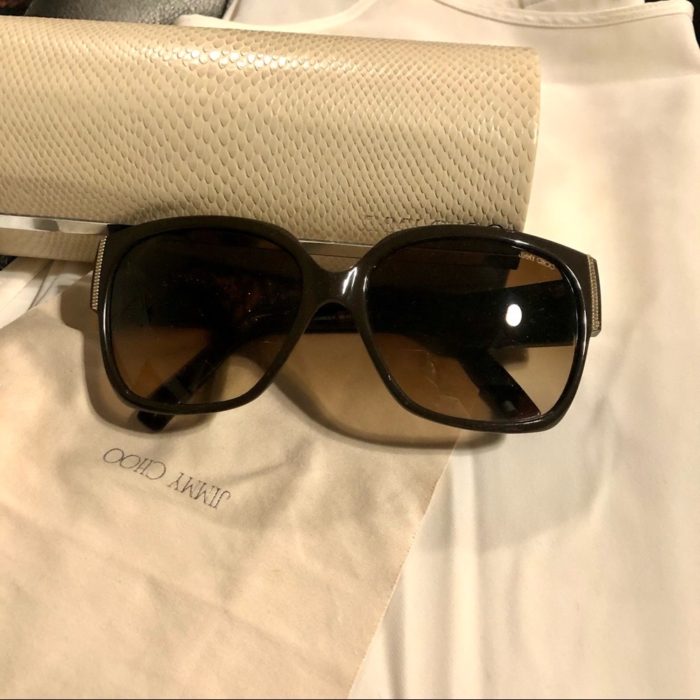 Black/brown sunglasses